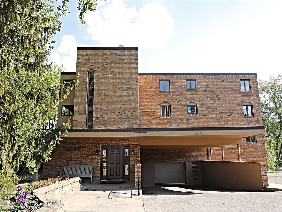 1st image of 2016 Yorkshire Ave APT 301