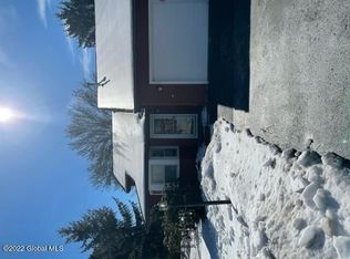 11 Rugby Rd, Slingerlands, NY 12159