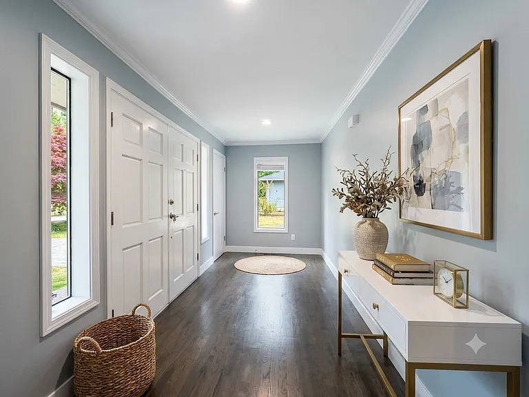 15017 NE 11th Pl — Photo 3