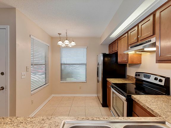 3rd image of 3126 Courtney Woods Ct
