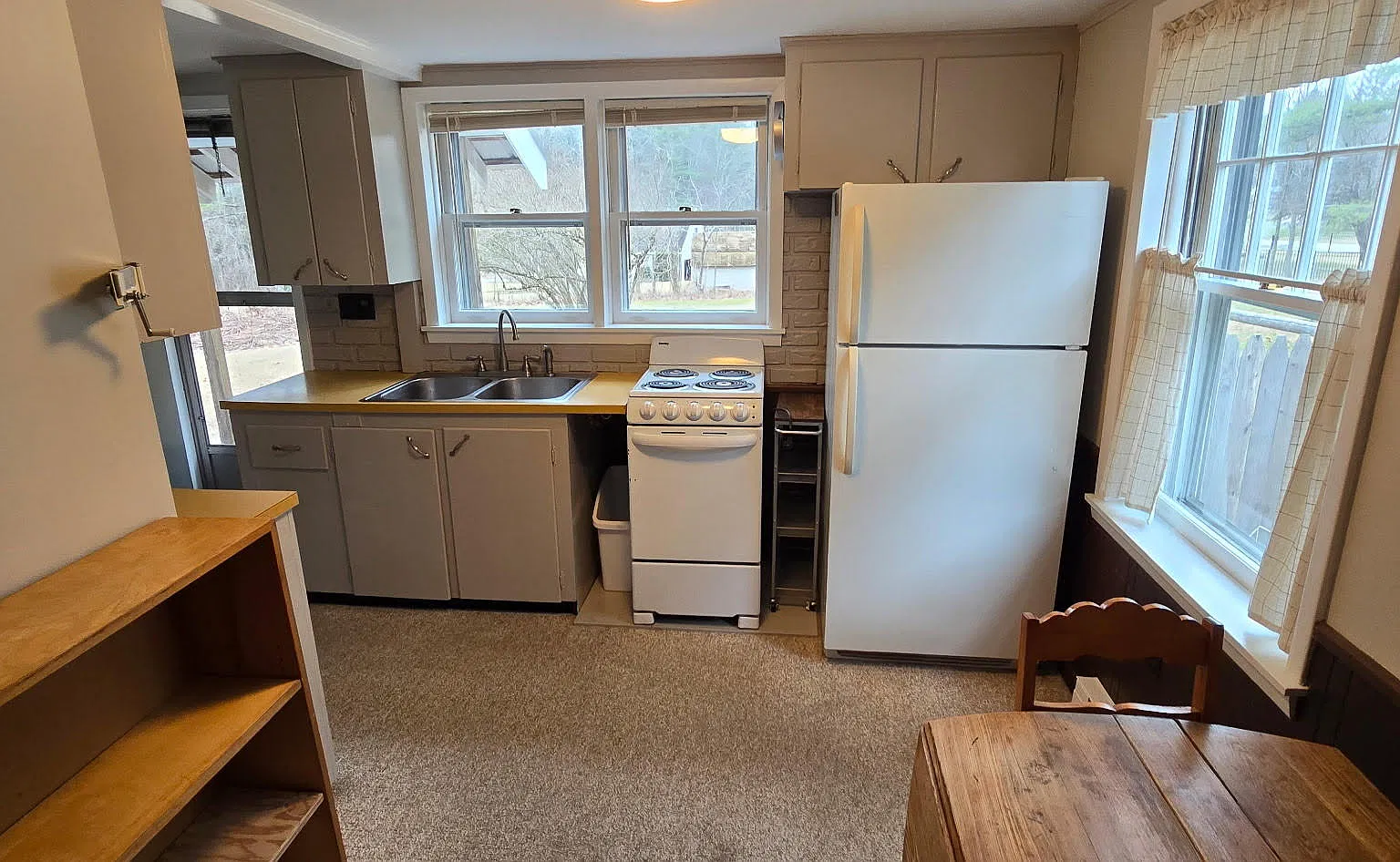 1 bed, $1,400 — Photo 2