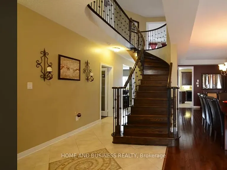 3285 Paul Henderson Dr — Photo 3