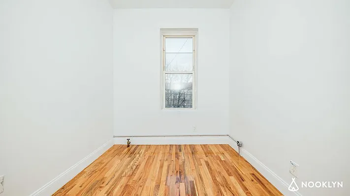 Rented by Nooklyn NYC LLC | media 10