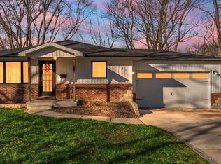223 East St, Lowell, IN 46356