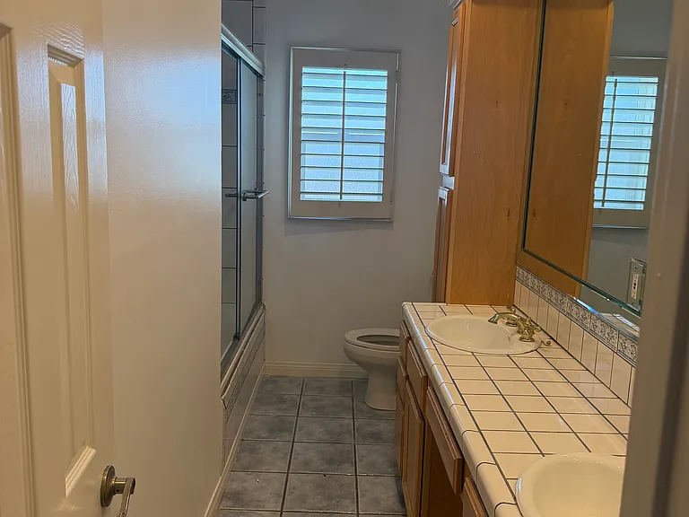 20814 Stagg St — Photo 14