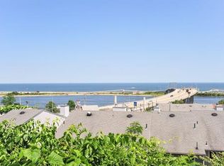 13 Ocean St, Highlands, NJ 07732