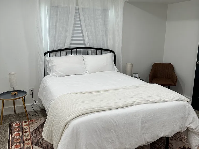 1512 E Shadow Dr — Photo 23