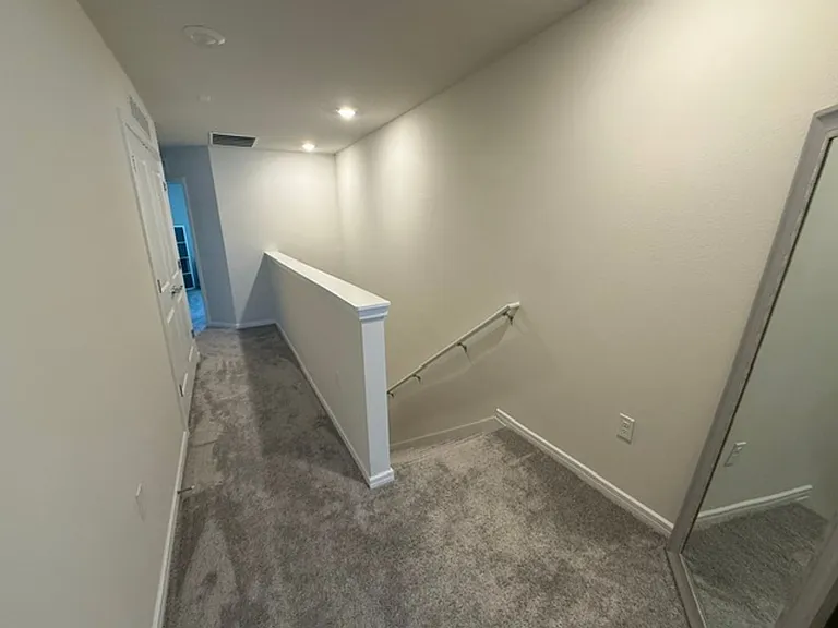 2554 Winsome Way — Photo 12
