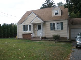 68 Yorkshire Dr, Cedar Grove, NJ 07009