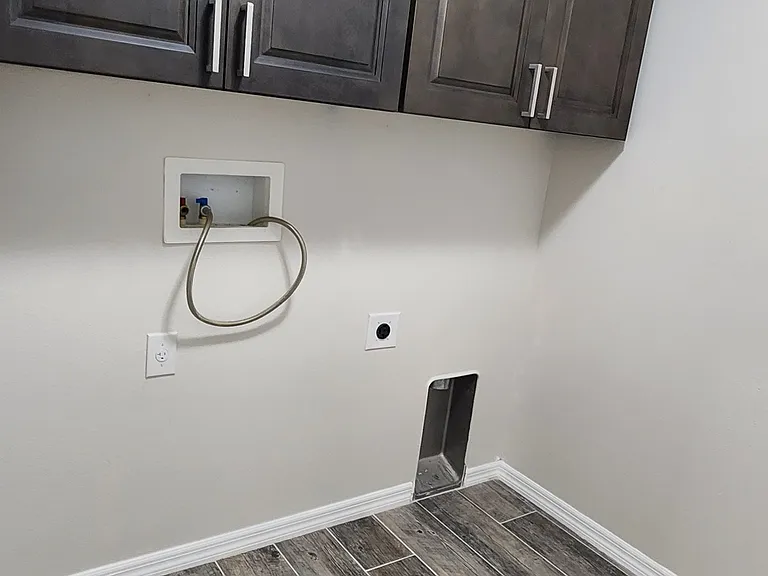 706 Chatham Walk Dr — Photo 8