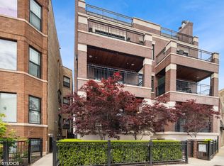 3764 N Clark St APT 1S, Chicago, IL 60613