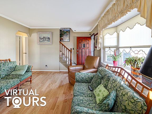 3rd image of 472 Ayres Pl