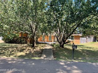 1620 Pope Cir, McComb, MS 39648