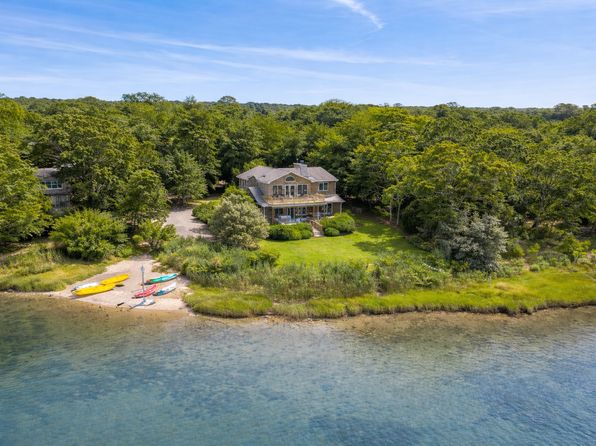 39 Maple Ln
