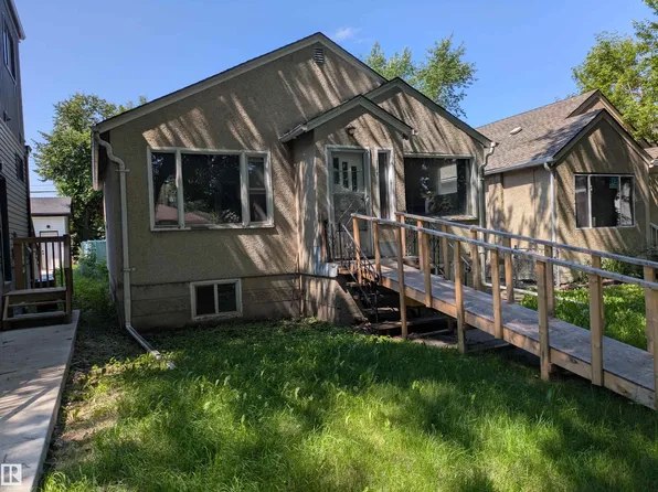 11412 85th St NW, Edmonton, AB T5B 3C9