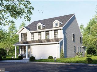 1638 Indiana Ave, Woodbridge, VA 22191