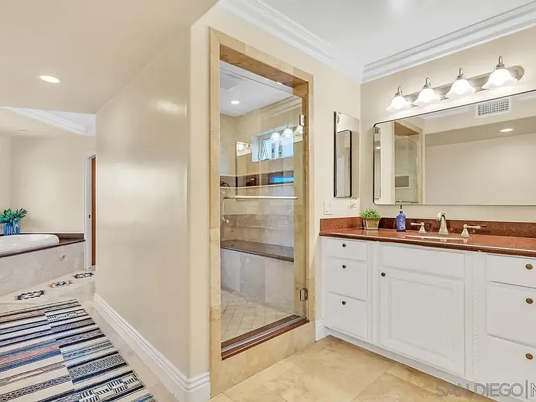 7564 Navigator Cir — Photo 9