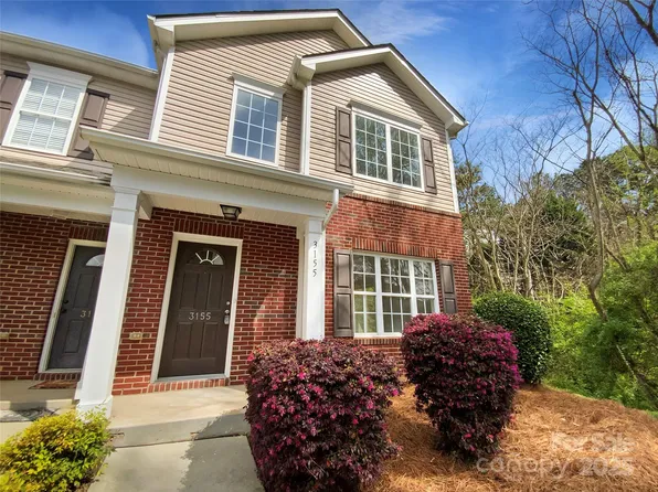 3155 Golden Dale Ln, Charlotte, NC 28262