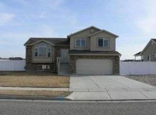 2821 W 3600 N, Farr West, UT 84404