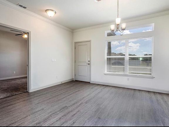 5th image of 1051 James Dr