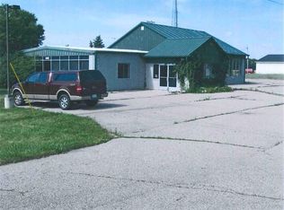 5002 S Clinton St, Stockbridge, MI 49285