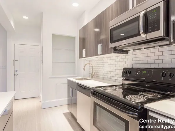 225 Newbury St APT 4R, Boston, MA 02116