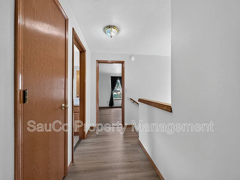 969 SW 177th Ter — Photo 10