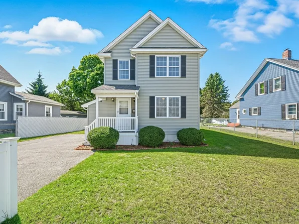 358 Washington St, Taunton, MA 02780