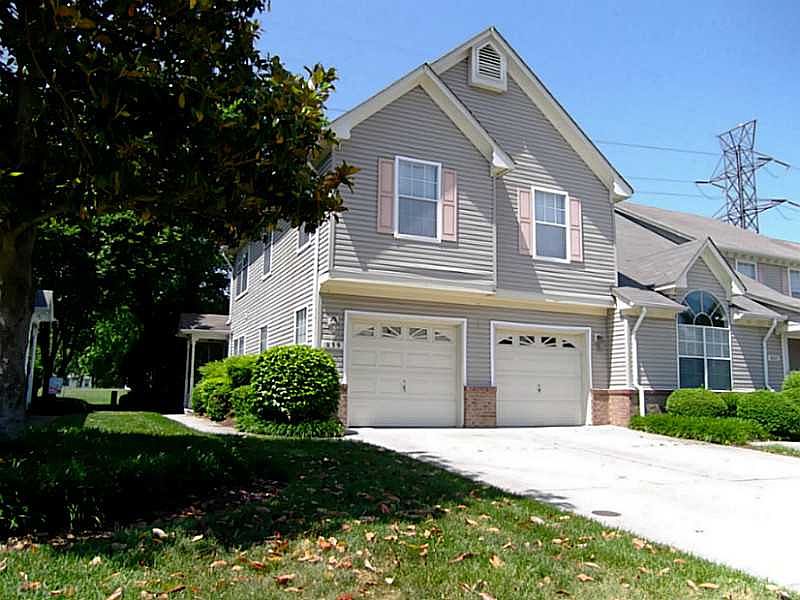 1st image of 839 Shoal Creek Trl