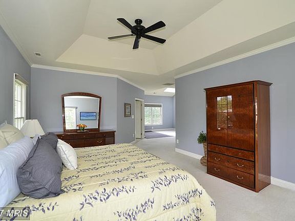 Bedroom (Master)