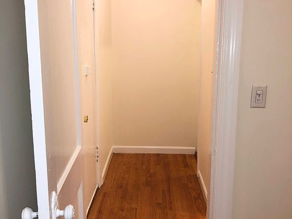 5th image of 63 Burbank St