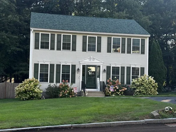 87 Photine Dr, Lowell, MA 01854