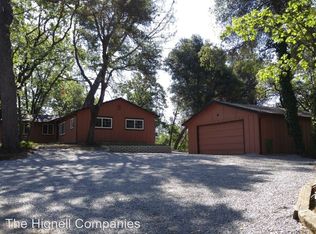 9885 Swasey Dr, Redding, CA 96001