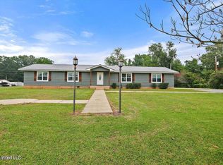 1154 Walker Rd, Terry, MS 39170