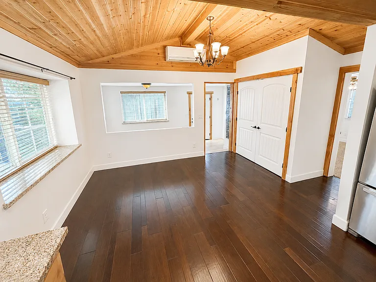 2245 Ceanothus Ave — Photo 44