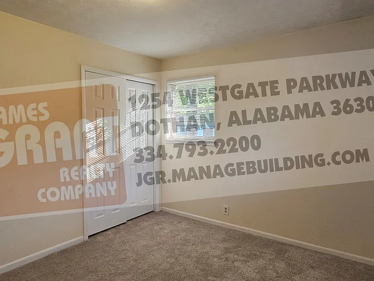 306 Mustang Dr — Photo 14