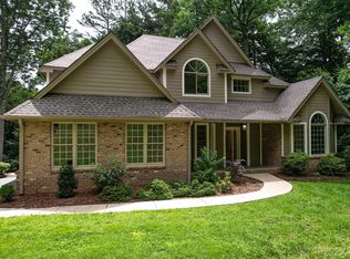 104 Black Hawk Rdg, Weaverville, NC 28787