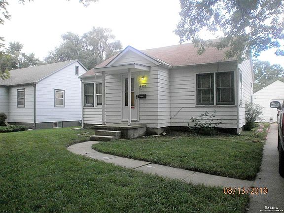 2nd image of 849 Hancock Ave