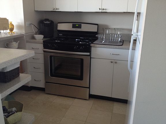 5th image of 2800 N Lake Shore Drive #2709