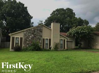 3372 Spring Shadow Dr, Memphis, TN 38118