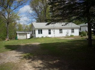 6471 Robin Dr, Harrison, MI 48625