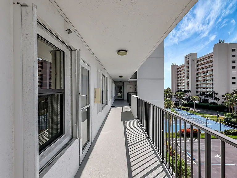 5163 N Highway A1A #418 — Photo 25