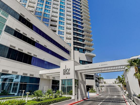 2nd image of 2700 Las Vegas Blvd S Unit 811