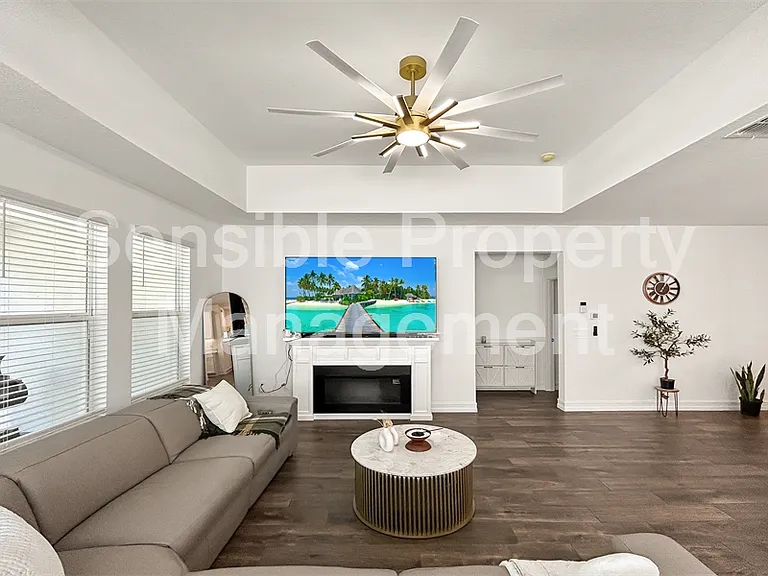 18334 Serene Lake Loop — Photo 3