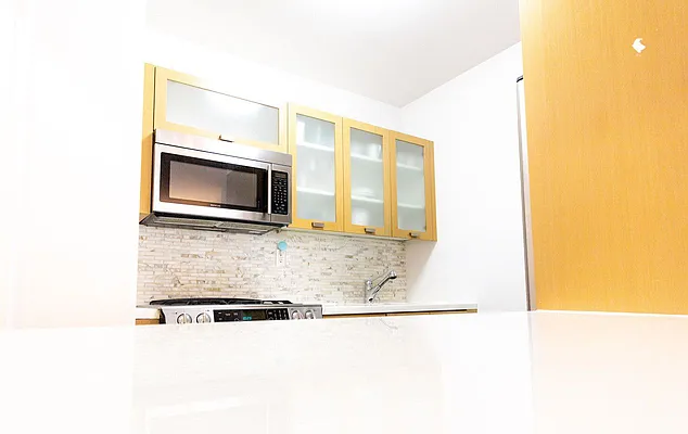 Rented by Levan Real Estate | media 11