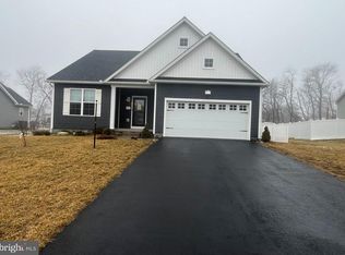 133 Oxford Blvd, New Oxford, PA 17350