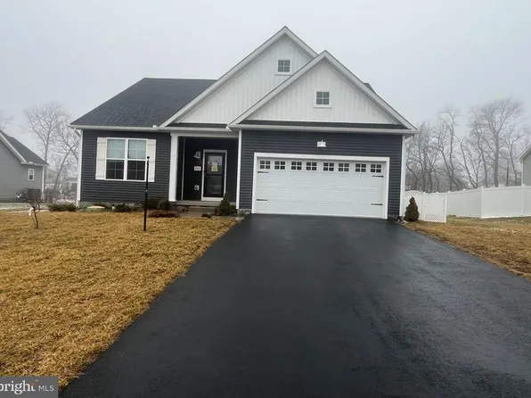 133 Oxford Blvd, New Oxford, PA 17350