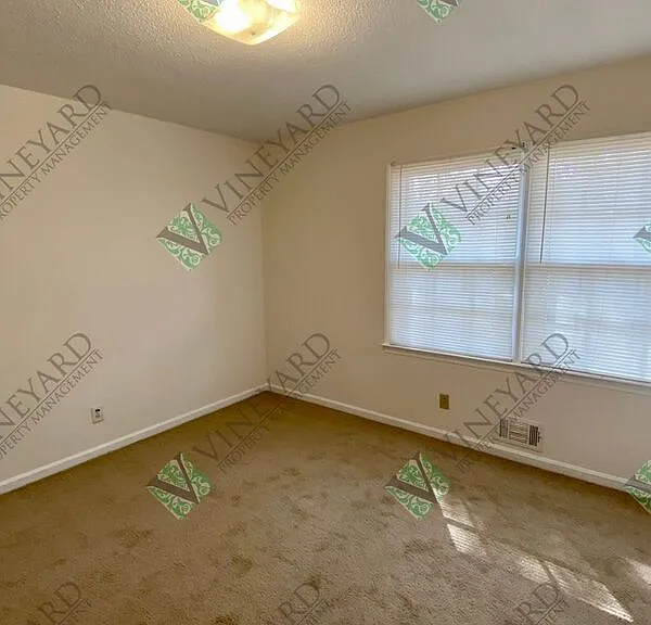 687 Bounty Dr — Photo 18
