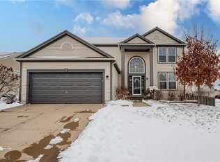 7820 N Chelsea Ave, Kansas City, MO 64119