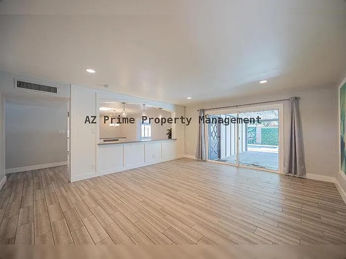 8447 E Lewis Ave — Photo 4